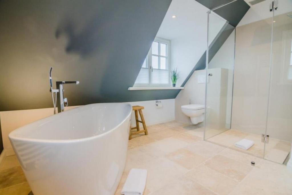 Hoogenhues Mit Eigener Sauna, Westerland, Sylt